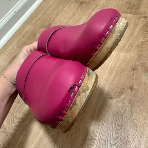 Verka | Pink Leather Wooden Mule‎ Swedish Clogs, Made in Sweden, Size EU 42 thumbnail 8