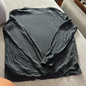 Hollister Dark Gray Long Sleeve Shirt thumbnail 3
