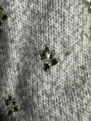 S387. Banana Republic Limited Edition Jeweled Merino Wool Sweater XS Gray thumbnail 4