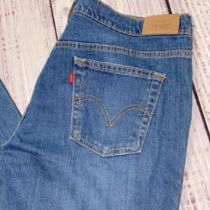 Levi’s 505 straight jeans size 14 medium thumbnail 3