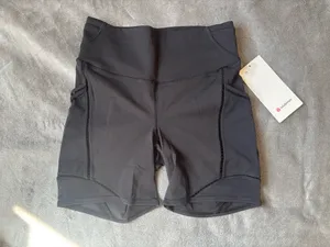 Lululemon Fast and Free High-Rise Lace Trim Short 6" *5 Pocket Black Size 6 thumbnail 3