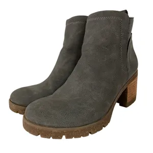 Korks 7M Gray Heeled Ankle Boots Comfy Elastic Panel Block Heel Booties‎ Size 7 thumbnail 3