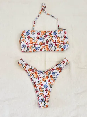 NWOT Cupshe backless stringy cute cheeky Floral Bikini Set vacation beach thumbnail 1