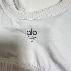 🤍 Alo Yoga Ribbed Wellness Bra - White | Size XS thumbnail 10