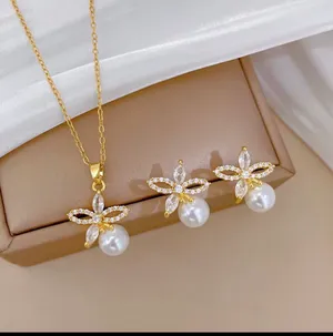 B Jewel Titanium Steel Copper Gold Plated Inlay Flower Zircon Jewelry Set thumbnail 2