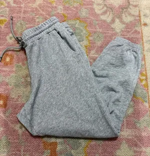 Fabletics Joggers thumbnail 1