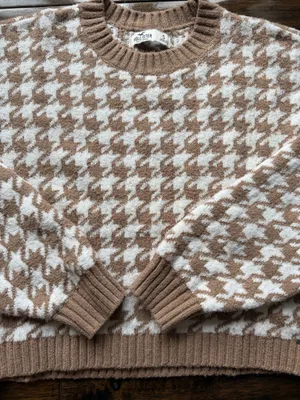 Hollister Houndstooth Sweater thumbnail 2