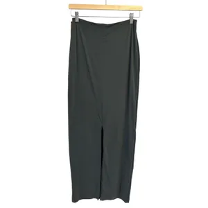 Skims Fits Everybody Long Maxi Skirt Deep Sea M NWT ( sold out) style thumbnail 8