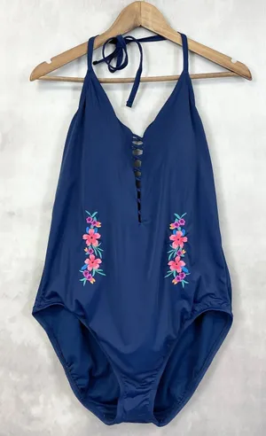 Time and Tru Womens Swimsuit Size XLarge One Piece Embroidered Floral Beach Boho thumbnail 1