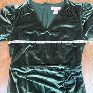 Rachel Parcell Velvet Midi Dress Emerald Green V-Neck Ruched Size Small thumbnail 8