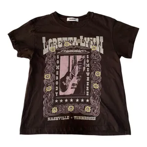 Daydreamer xs Loretta Lynn short sleeve brown shirt thumbnail 1