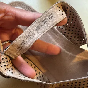 Dansko Tasha Taupe Perforated Leather Slingback Wedge Sandals Clogs‎ Womens 38 thumbnail 9