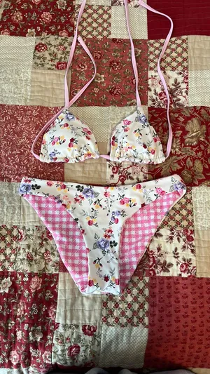 reversible bikini set Size XS thumbnail 1