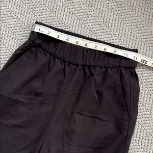 Women’s H&M Black Elastic-Waist Pants thumbnail 3