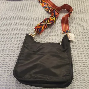 Stylish Black Bag with Multicolor Strap (28) thumbnail 3