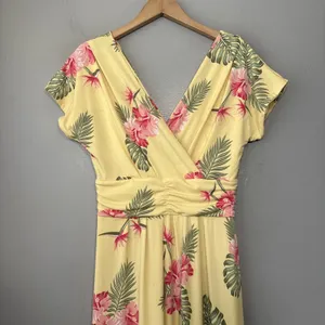 IMAN Maxi Dress Size Medium Petite Yellow Tropical Floral Summer Vacation Resort thumbnail 5