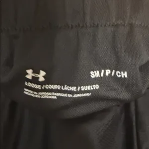 Under Armour Women's Black Athletic Training Shorts thumbnail 2