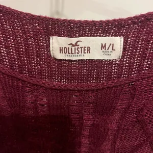 Hollister red sweater thumbnail 2