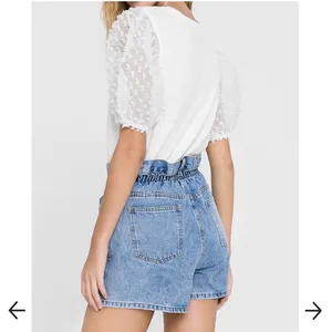 la ven pom pom sleeves top White Size M thumbnail 7