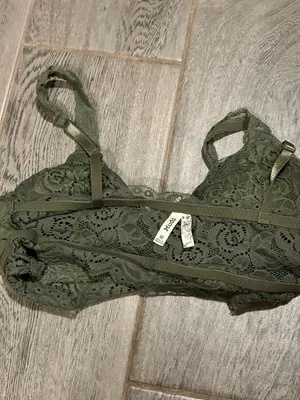 Mudd Olive Lace Wireless Bralette - size medium thumbnail 4