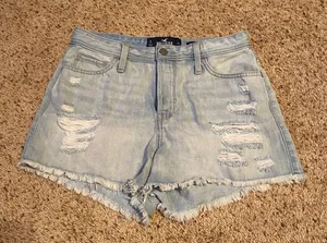 Hollister High Rise Mom 3 inch Shorts thumbnail 1