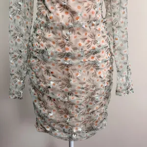 Selfie Leslie First Class Floral Ruched‎ Mesh Cutout Long Sleeve Mini Dress Med. thumbnail 6
