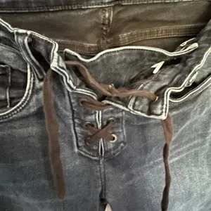 BlankNYC Skinny Lace UP Fly Womens Jeans Size 26 Tie Closure Y2K Grunge thumbnail 4