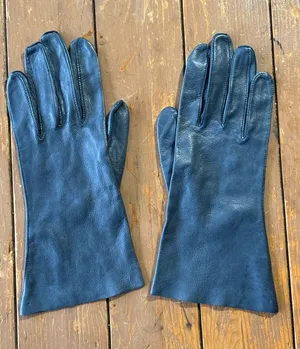 Deer Skin Trading Post Genuine Leather Dress Gloves thumbnail 1