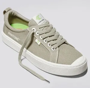 Cariuma x Pantone OCA Low Sneaker Womens 8.5 Men's 7 Plaza Taupe Canvas Shoes thumbnail 1