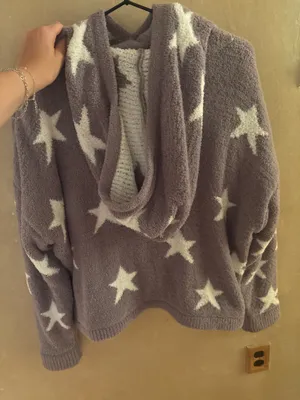 grey star fuzzy sweatshirt Purple thumbnail 2