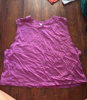 Lululemon Cropped Tank Top thumbnail 1