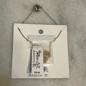 Crown & Ivy necklace Love knot gold tone jewelry New OS thumbnail 4