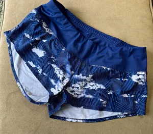 Oiselle Women's Blue/White Geometric Running Shorts Zip Pocket 2" Inseam thumbnail 1