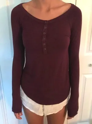 American Eagle Maroon Long Sleeve thumbnail 1