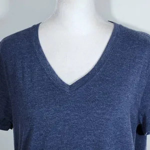 Blue Mountain Navy Short Sleeve V-Neck T-Shirt Size Medium thumbnail 3