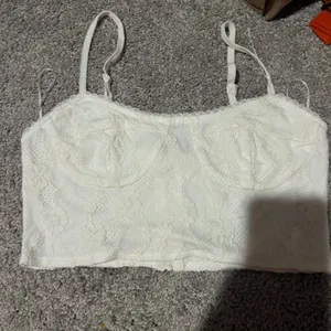 Superdown Marianne lace‎ top Small thumbnail 7