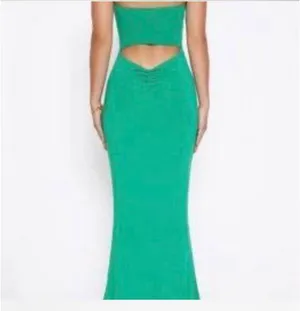 Tiger Mist Bright Green Strapless Cutout Ruched maxi Dress thumbnail 3