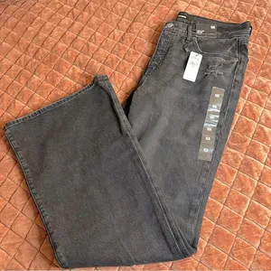 NWT Express 70’s Mid Rise Flare Jeans thumbnail 2