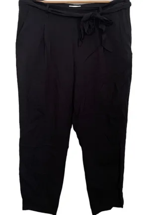 💥 H&M Tie-Belt Tapered Black Slacks thumbnail 1