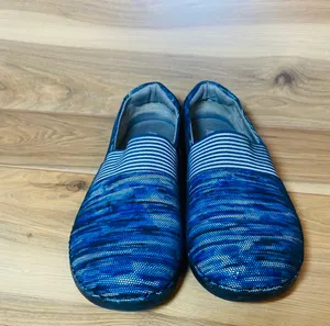 Glee Wavy Navy Blue Slip On Loafer Shoes size 11.5 thumbnail 3