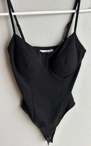 Black bodysuit Size M thumbnail 1