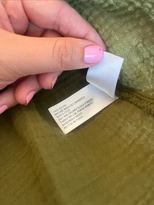 Universal Threads Olive Green Crinkle Peasant Tunic thumbnail 3