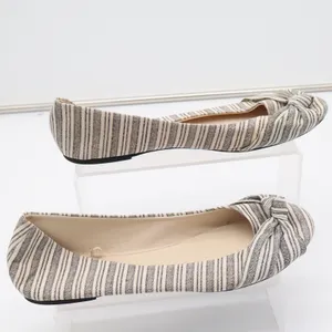 Time and Tru Womens Striped Knotted Bow Pointed Toe Ballet Flats Black Cream 10 thumbnail 2