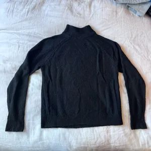 Abercrombie Black Turtleneck Sweater thumbnail 4