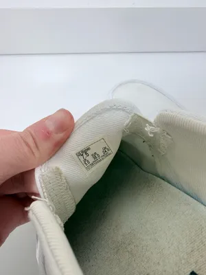 Vans Asher Slip On Classic Sneakers True White Canvas thumbnail 9