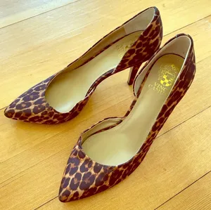 Vince Camuto Kehlia Pumps thumbnail 1