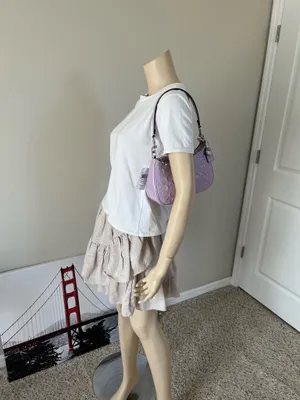 Coach Teri Shoulder Bag In Signature Leather With Heart Charm thumbnail 8