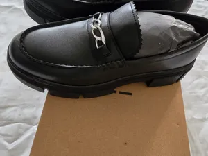 Men’s Black Leather Chain Loafer Size 9.5 thumbnail 6