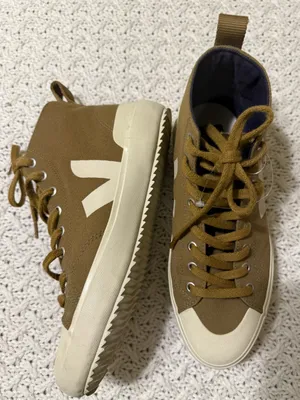 Veja Wata Ii Ripstop High-Top Sneaker Women's Brown olive 39 US 8 thumbnail 1