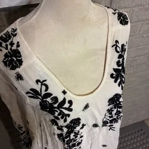Free People Embroidered‎ V-Neck Mini Dress Ivory Black Floral Boho XS thumbnail 5